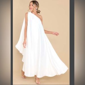Glamorous statement white maxi dress